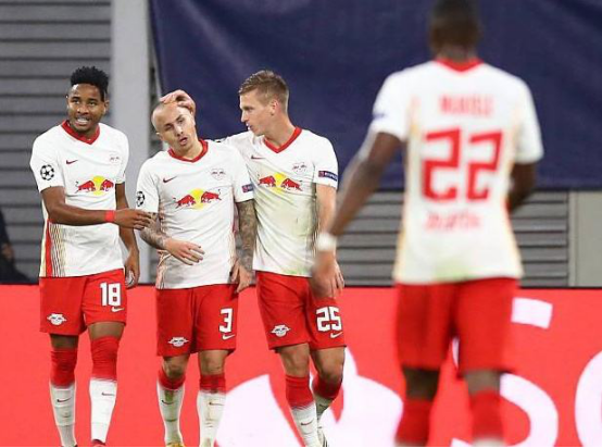  莱比锡红牛战术体系成熟，团队配合展现强大威力